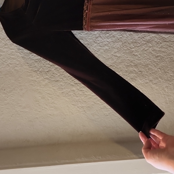 Speechless Girl's Formal long sleeved dress, Size 14 - Picture 8 of 9